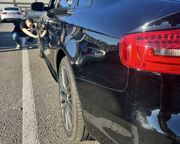 Чорний Ауді А4, об'ємом двигуна 2 л та пробігом 110 тис. км за 14400 $, фото 2 на Automoto.ua
