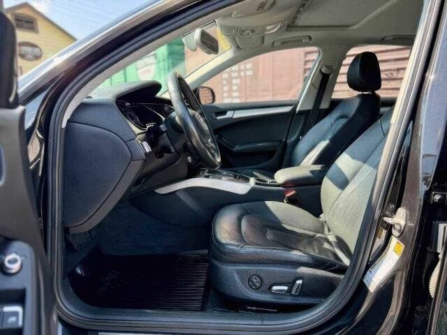 Черный Ауди А4, объемом двигателя 2 л и пробегом 132 тыс. км за 3500 $, фото 8 на Automoto.ua