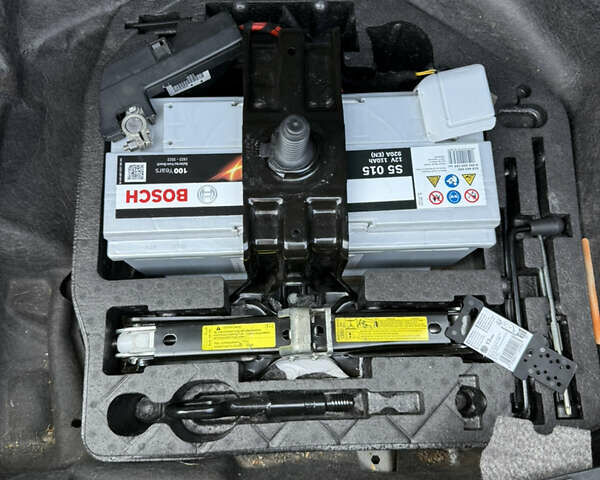 Чорний Ауді А4, об'ємом двигуна 2 л та пробігом 192 тис. км за 12700 $, фото 13 на Automoto.ua