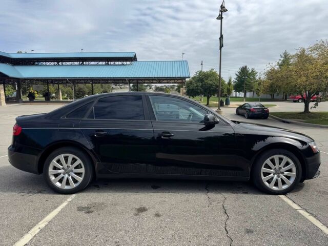 Черный Ауди А4, объемом двигателя 2 л и пробегом 84 тыс. км за 9200 $, фото 7 на Automoto.ua