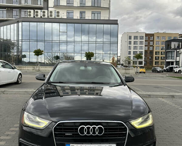 Ауді А4 2014 у Рівному на Automoto.ua Чорний Ауді А4, об'ємом двигуна 1.98 л та пробігом 220 тис. км за 12700 $, фото 1 на Automoto.ua