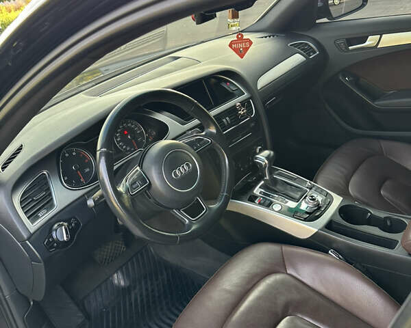 Черный Ауди А4, объемом двигателя 1.98 л и пробегом 217 тыс. км за 13000 $, фото 10 на Automoto.ua