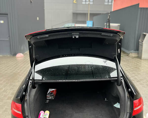 Черный Ауди А4, объемом двигателя 1.98 л и пробегом 132 тыс. км за 12400 $, фото 19 на Automoto.ua