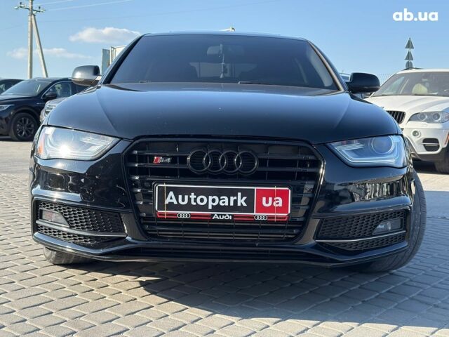 Чорний Ауді А4, об'ємом двигуна 2 л та пробігом 235 тис. км за 11790 $, фото 2 на Automoto.ua