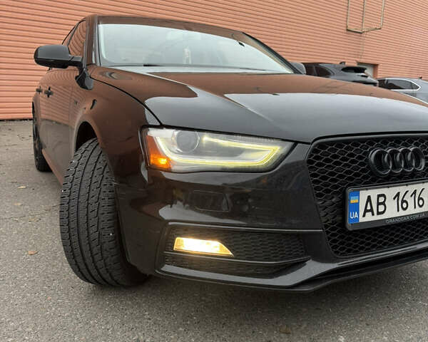 Черный Ауди А4, объемом двигателя 2 л и пробегом 256 тыс. км за 11000 $, фото 7 на Automoto.ua