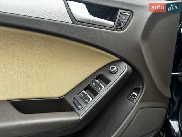 Чорний Ауді А4, об'ємом двигуна 1.98 л та пробігом 215 тис. км за 10999 $, фото 8 на Automoto.ua