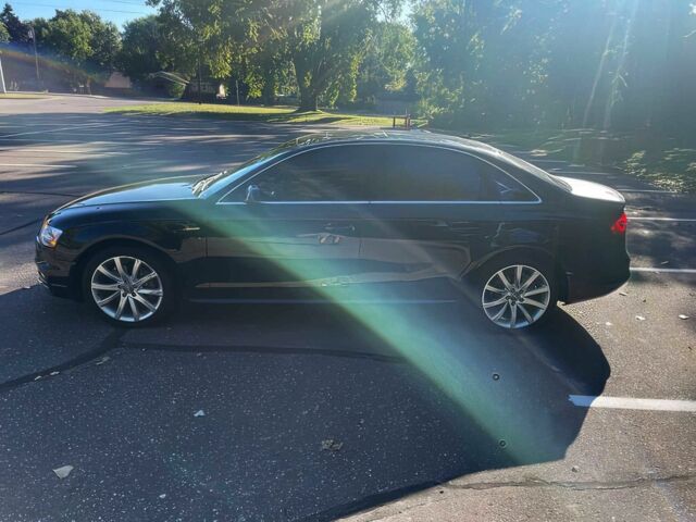 Черный Ауди А4, объемом двигателя 2 л и пробегом 80 тыс. км за 9400 $, фото 1 на Automoto.ua