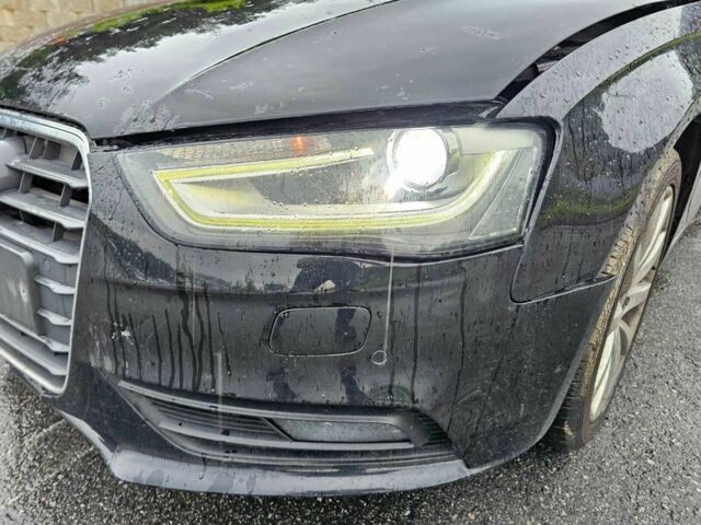 Черный Ауди А4, объемом двигателя 2 л и пробегом 154 тыс. км за 2150 $, фото 7 на Automoto.ua