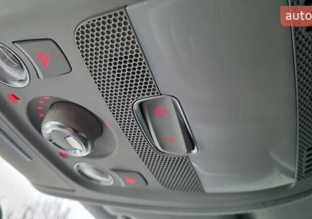 Чорний Ауді А4, об'ємом двигуна 1.98 л та пробігом 193 тис. км за 13700 $, фото 12 на Automoto.ua