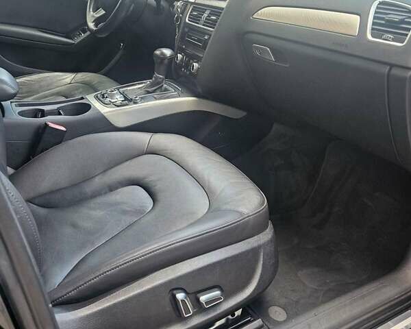 Чорний Ауді А4, об'ємом двигуна 2 л та пробігом 202 тис. км за 12800 $, фото 5 на Automoto.ua