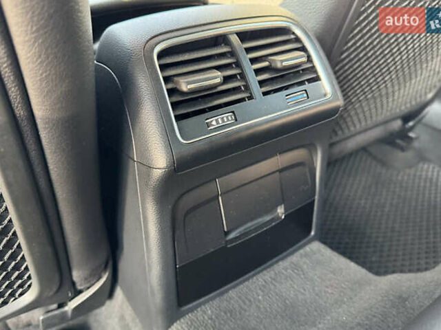 Чорний Ауді А4, об'ємом двигуна 1.98 л та пробігом 110 тис. км за 12200 $, фото 18 на Automoto.ua