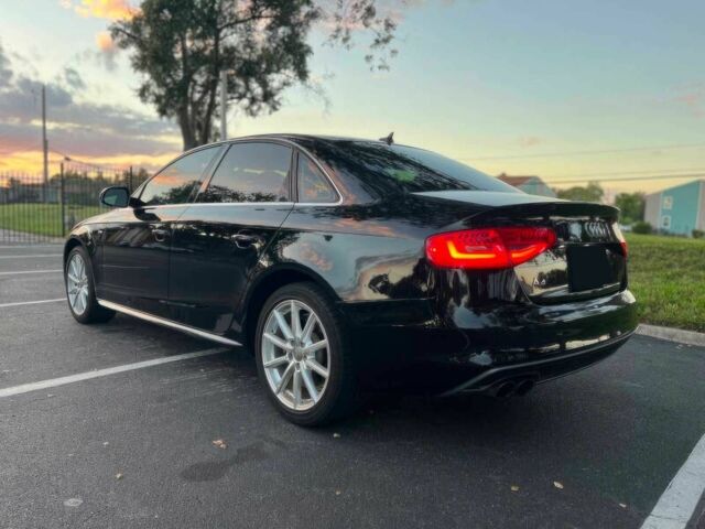 Чорний Ауді А4, об'ємом двигуна 2 л та пробігом 77 тис. км за 1200 $, фото 7 на Automoto.ua