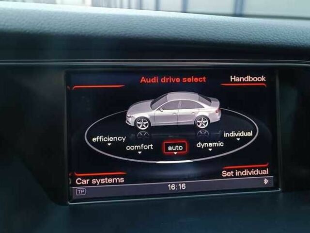 Черный Ауди А4, объемом двигателя 2 л и пробегом 103 тыс. км за 10400 $, фото 7 на Automoto.ua