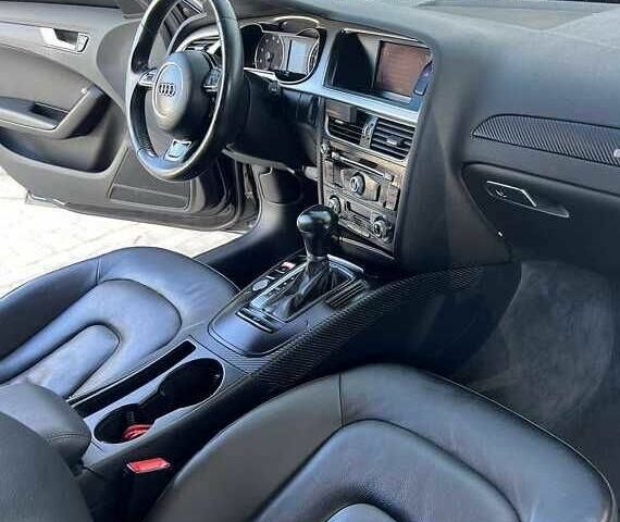Чорний Ауді А4, об'ємом двигуна 2 л та пробігом 136 тис. км за 10600 $, фото 4 на Automoto.ua