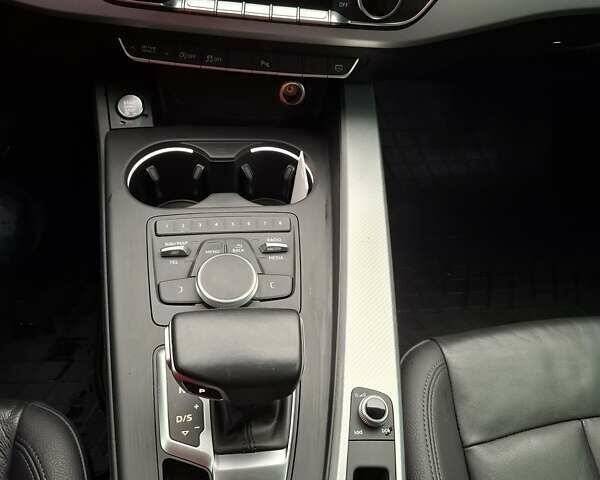 Чорний Ауді А4, об'ємом двигуна 1.98 л та пробігом 119 тис. км за 20200 $, фото 30 на Automoto.ua