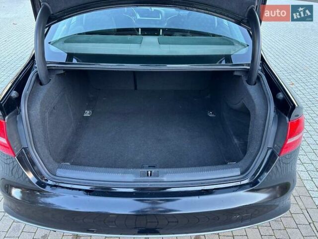 Ауді А4 2015 у Львові на Automoto.ua Чорний Ауді А4, об'ємом двигуна 1.98 л та пробігом 154 тис. км за 12000 $, фото 22 на Automoto.ua