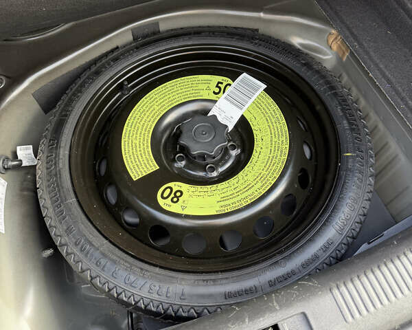 Черный Ауди А4, объемом двигателя 1.98 л и пробегом 114 тыс. км за 15900 $, фото 7 на Automoto.ua