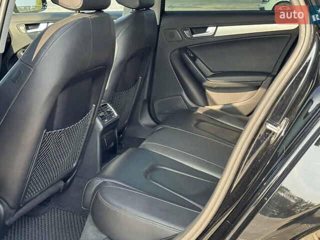 Чорний Ауді А4, об'ємом двигуна 1.98 л та пробігом 110 тис. км за 12200 $, фото 17 на Automoto.ua