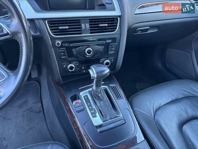 Ауді А4 2015 у Львові на Automoto.ua Чорний Ауді А4, об'ємом двигуна 1.98 л та пробігом 154 тис. км за 12000 $, фото 17 на Automoto.ua