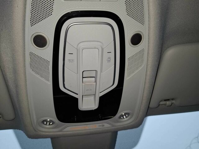 Чорний Ауді А4, об'ємом двигуна 2 л та пробігом 119 тис. км за 20200 $, фото 23 на Automoto.ua