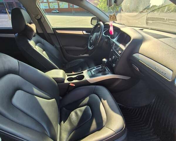 Чорний Ауді А4, об'ємом двигуна 2 л та пробігом 176 тис. км за 13800 $, фото 20 на Automoto.ua
