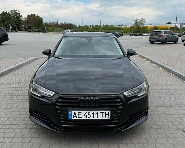 Черный Ауди А4, объемом двигателя 1.98 л и пробегом 140 тыс. км за 16300 $, фото 1 на Automoto.ua
