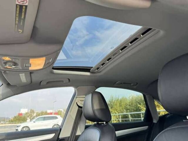 Черный Ауди А4, объемом двигателя 2 л и пробегом 110 тыс. км за 10200 $, фото 12 на Automoto.ua