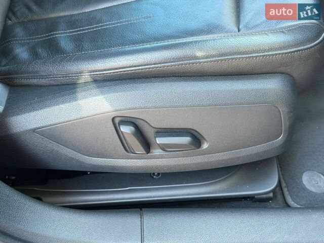Черный Ауди А4, объемом двигателя 2 л и пробегом 175 тыс. км за 16800 $, фото 45 на Automoto.ua