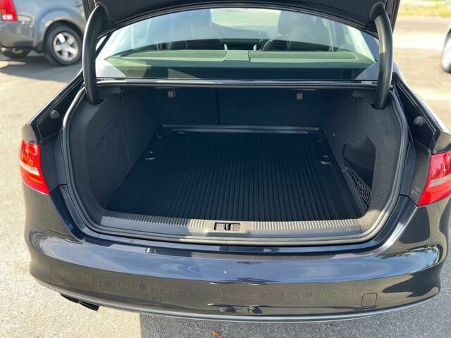 Чорний Ауді А4, об'ємом двигуна 2 л та пробігом 77 тис. км за 3700 $, фото 15 на Automoto.ua