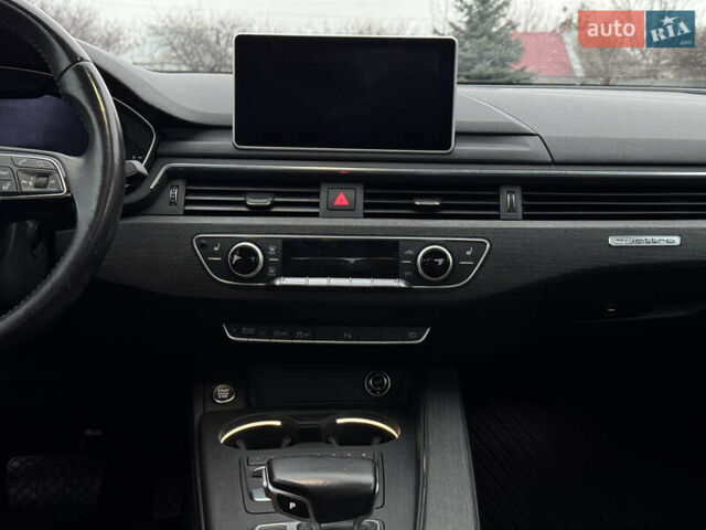 Чорний Ауді А4, об'ємом двигуна 1.98 л та пробігом 65 тис. км за 20000 $, фото 60 на Automoto.ua