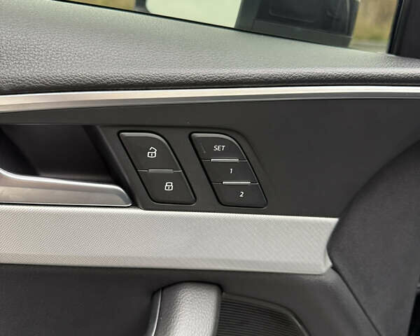 Черный Ауди А4, объемом двигателя 2 л и пробегом 154 тыс. км за 21800 $, фото 16 на Automoto.ua