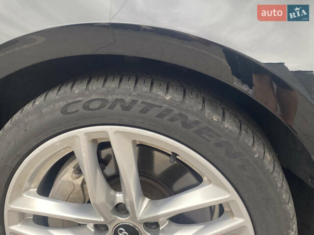 Черный Ауди А4, объемом двигателя 1.98 л и пробегом 148 тыс. км за 17000 $, фото 19 на Automoto.ua