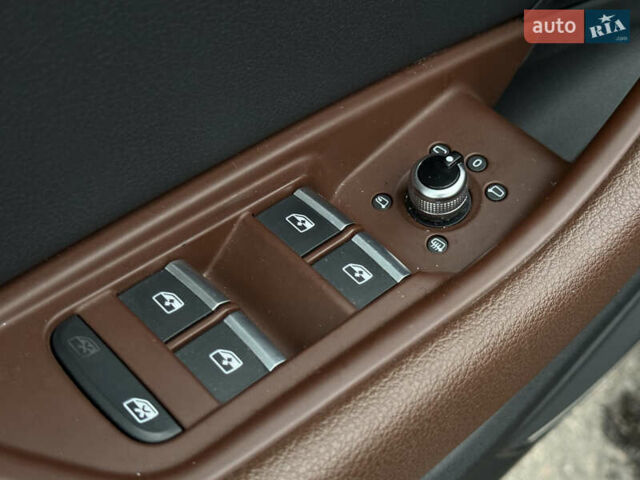 Чорний Ауді А4, об'ємом двигуна 1.98 л та пробігом 65 тис. км за 20000 $, фото 51 на Automoto.ua