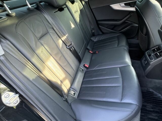 Чорний Ауді А4, об'ємом двигуна 2 л та пробігом 170 тис. км за 16600 $, фото 12 на Automoto.ua