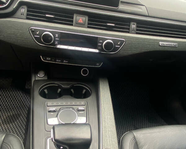 Черный Ауди А4, объемом двигателя 1.98 л и пробегом 148 тыс. км за 17000 $, фото 55 на Automoto.ua