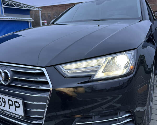 Чорний Ауді А4, об'ємом двигуна 1.98 л та пробігом 162 тис. км за 18000 $, фото 6 на Automoto.ua