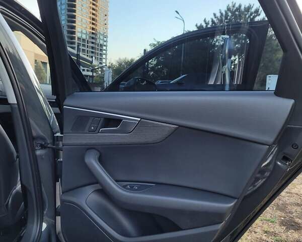 Чорний Ауді А4, об'ємом двигуна 2 л та пробігом 88 тис. км за 19500 $, фото 28 на Automoto.ua