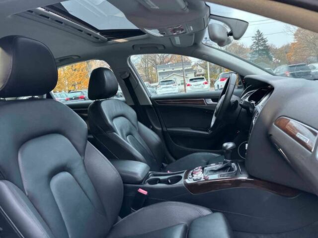 Черный Ауди А4, объемом двигателя 2 л и пробегом 76 тыс. км за 11000 $, фото 7 на Automoto.ua