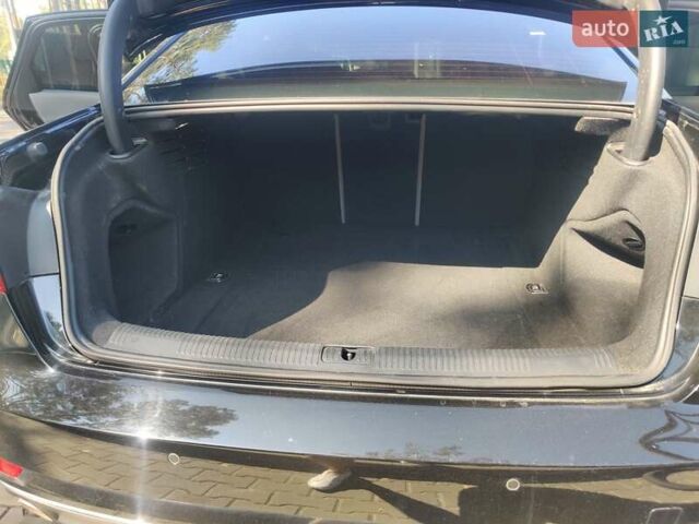 Чорний Ауді А4, об'ємом двигуна 1.97 л та пробігом 155 тис. км за 22500 $, фото 4 на Automoto.ua