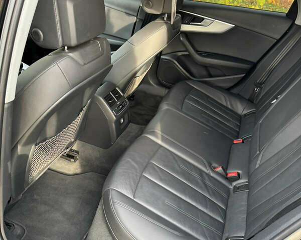 Черный Ауди А4, объемом двигателя 1.98 л и пробегом 98 тыс. км за 17500 $, фото 8 на Automoto.ua
