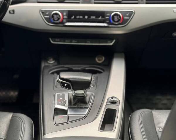 Черный Ауди А4, объемом двигателя 2 л и пробегом 140 тыс. км за 17600 $, фото 4 на Automoto.ua