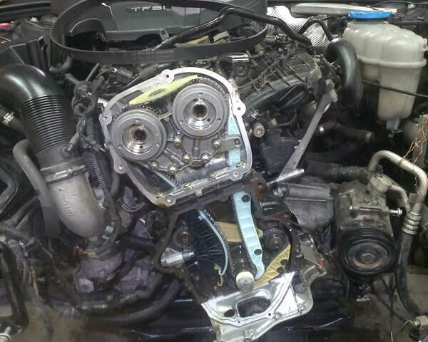 Черный Ауди А4, объемом двигателя 2 л и пробегом 129 тыс. км за 19000 $, фото 2 на Automoto.ua