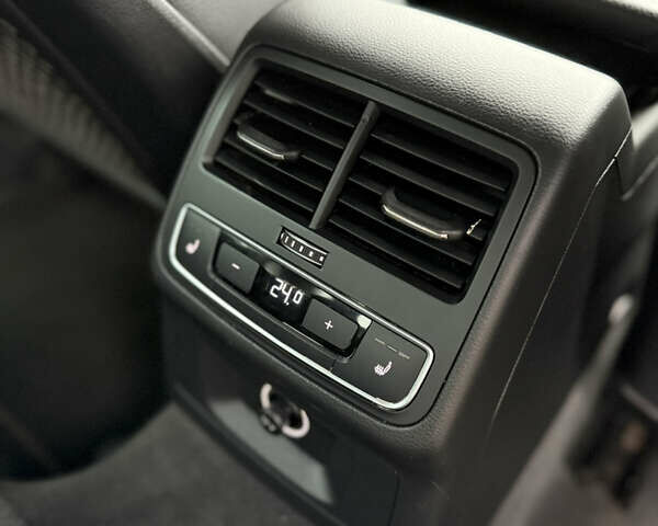 Чорний Ауді А4, об'ємом двигуна 1.98 л та пробігом 156 тис. км за 19700 $, фото 15 на Automoto.ua