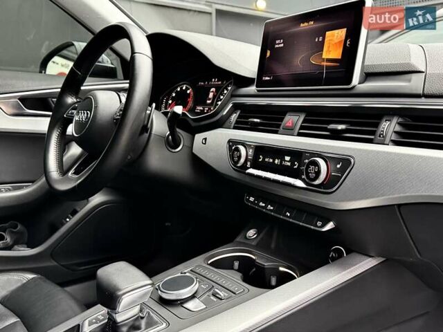 Черный Ауди А4, объемом двигателя 2 л и пробегом 209 тыс. км за 16950 $, фото 33 на Automoto.ua