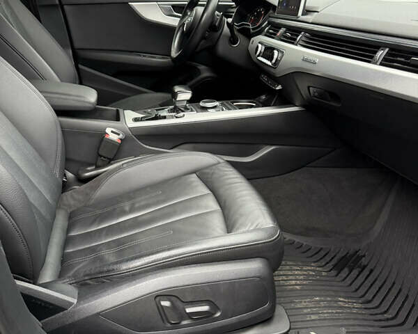 Черный Ауди А4, объемом двигателя 1.98 л и пробегом 170 тыс. км за 17700 $, фото 18 на Automoto.ua