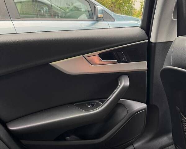 Черный Ауди А4, объемом двигателя 2 л и пробегом 140 тыс. км за 17600 $, фото 22 на Automoto.ua