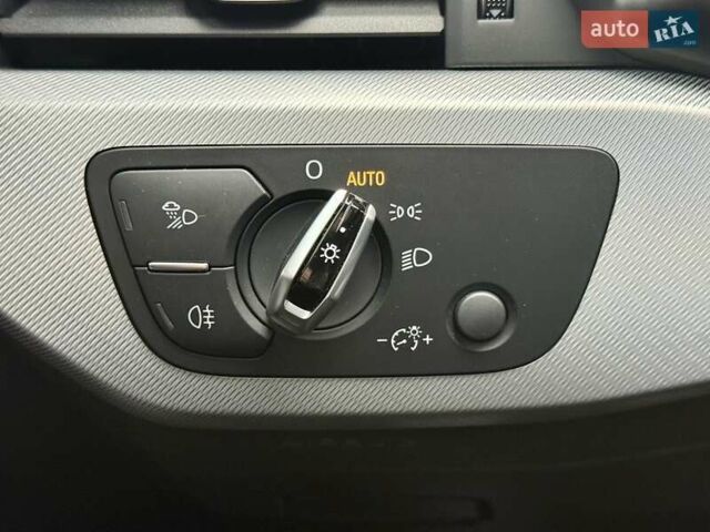 Чорний Ауді А4, об'ємом двигуна 1.98 л та пробігом 158 тис. км за 19500 $, фото 22 на Automoto.ua