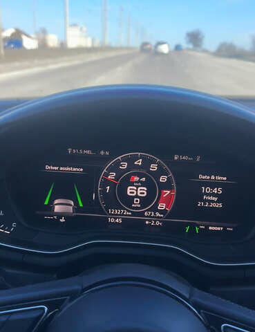 Черный Ауди А4, объемом двигателя 2 л и пробегом 129 тыс. км за 19000 $, фото 25 на Automoto.ua