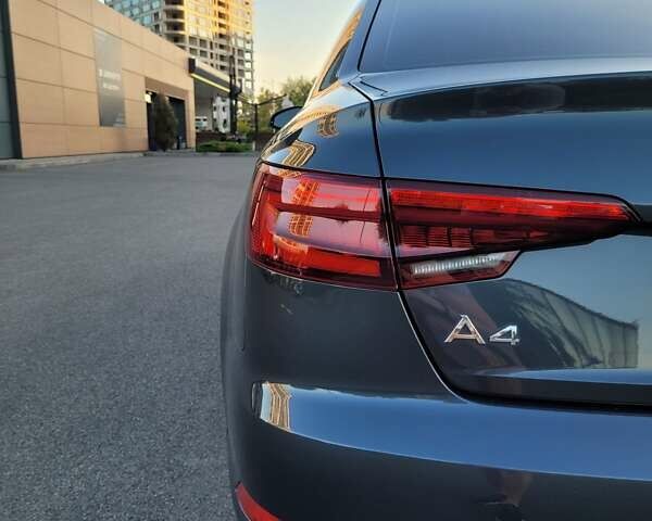 Чорний Ауді А4, об'ємом двигуна 2 л та пробігом 88 тис. км за 19500 $, фото 12 на Automoto.ua