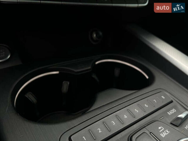 Черный Ауди А4, объемом двигателя 2 л и пробегом 117 тыс. км за 19000 $, фото 1 на Automoto.ua